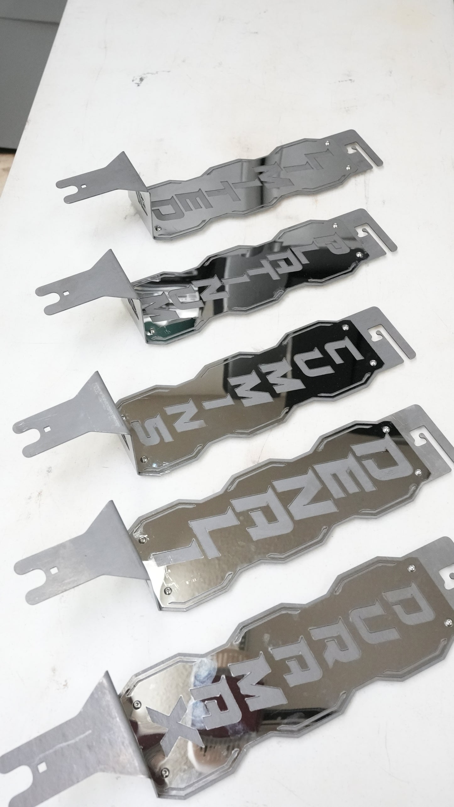 Universal Hood Prop