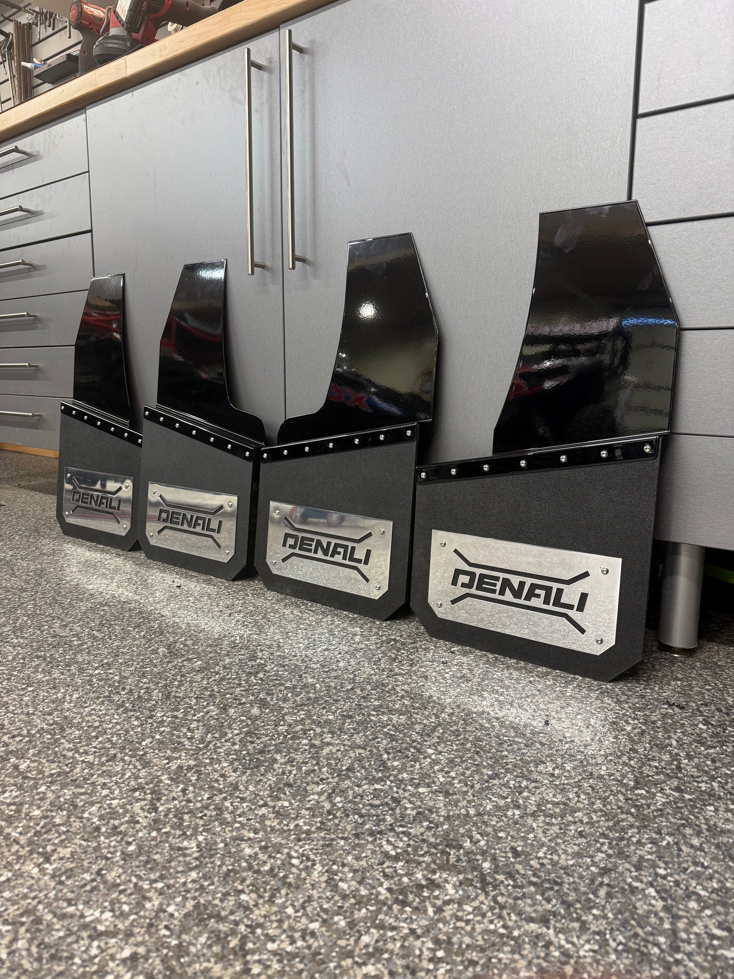 13in Universal Kickback Mudflaps- Full Set