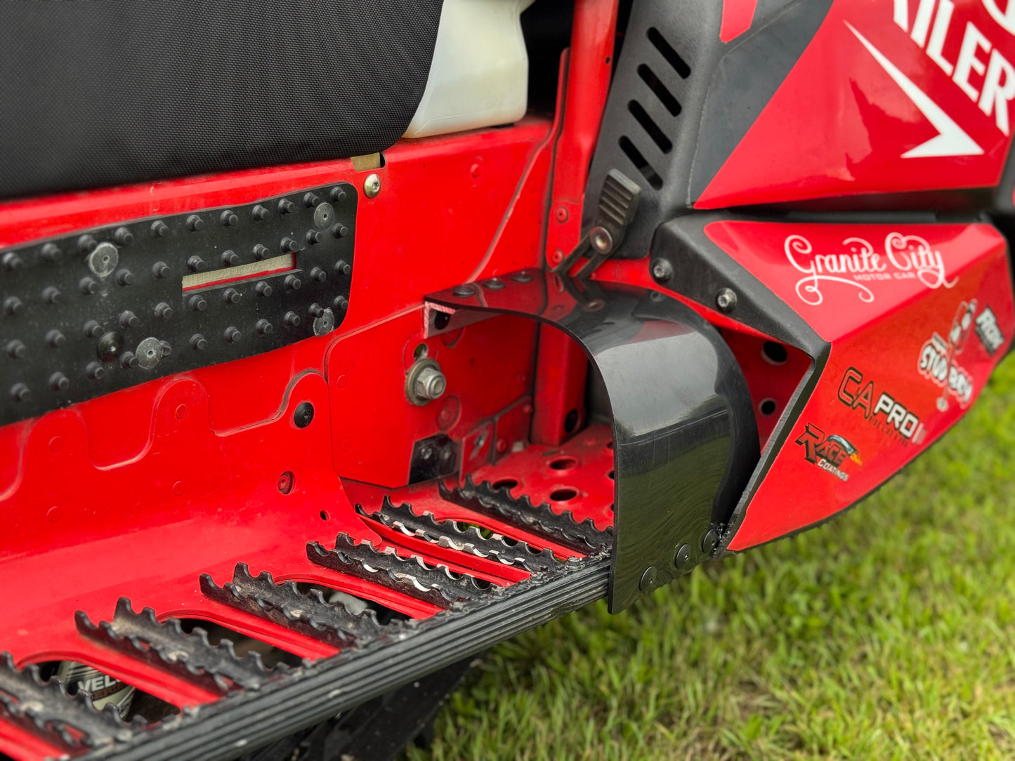 SCRATCH AND DENT Polaris Stirrup Kit