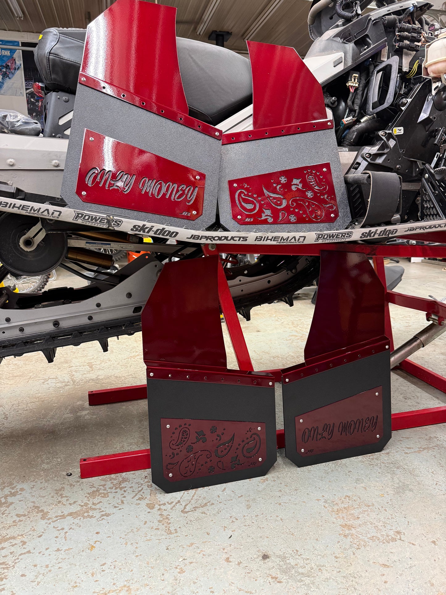 14in Universal Kickback Mudflaps- Full Set