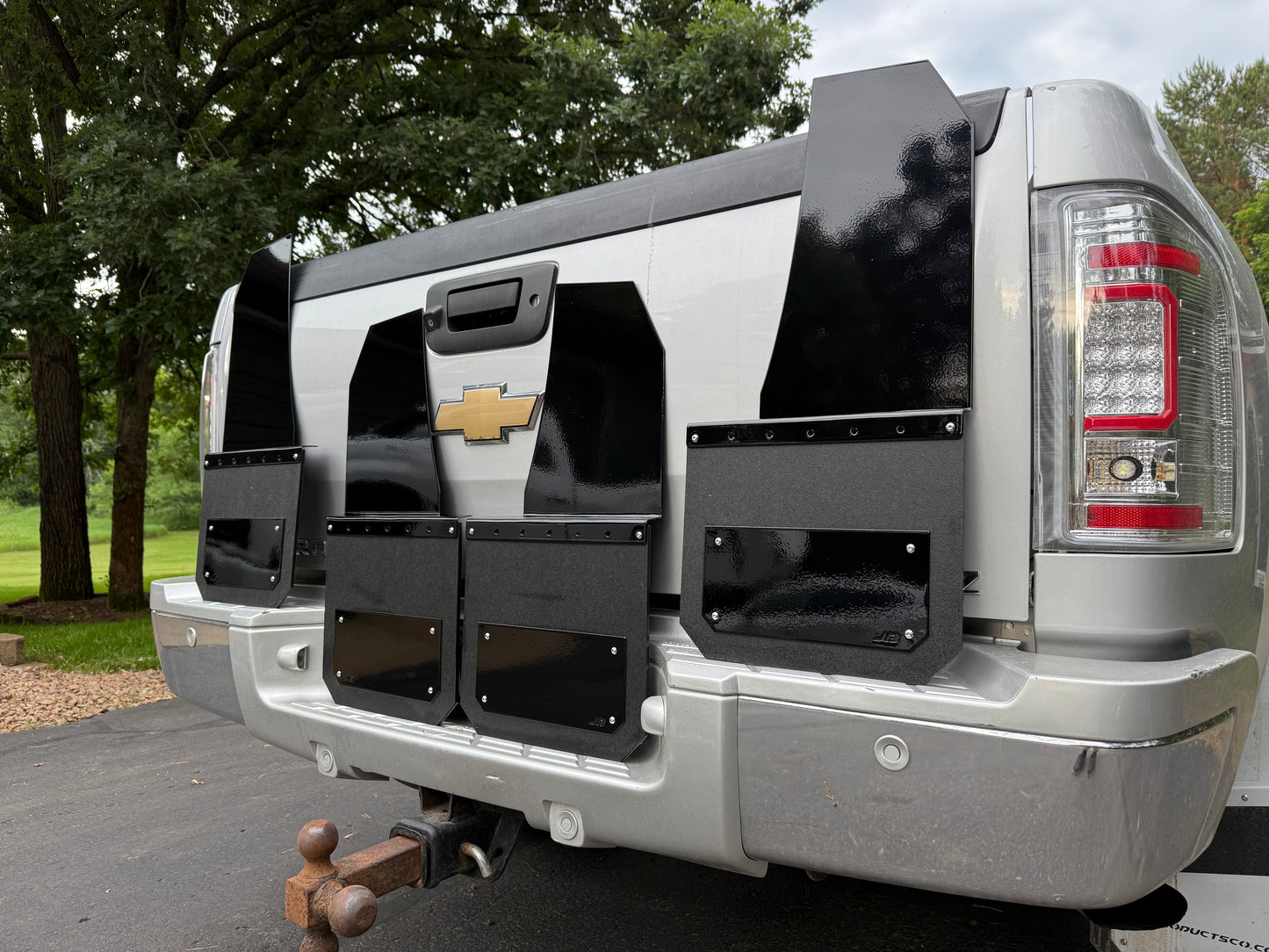14in 2020+ Chevy/ GMC Kickback Mudflaps- Rears Only