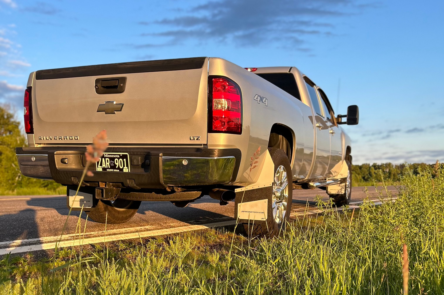 JB Products angled truck kickback mudflaps - universal 13in, installed view