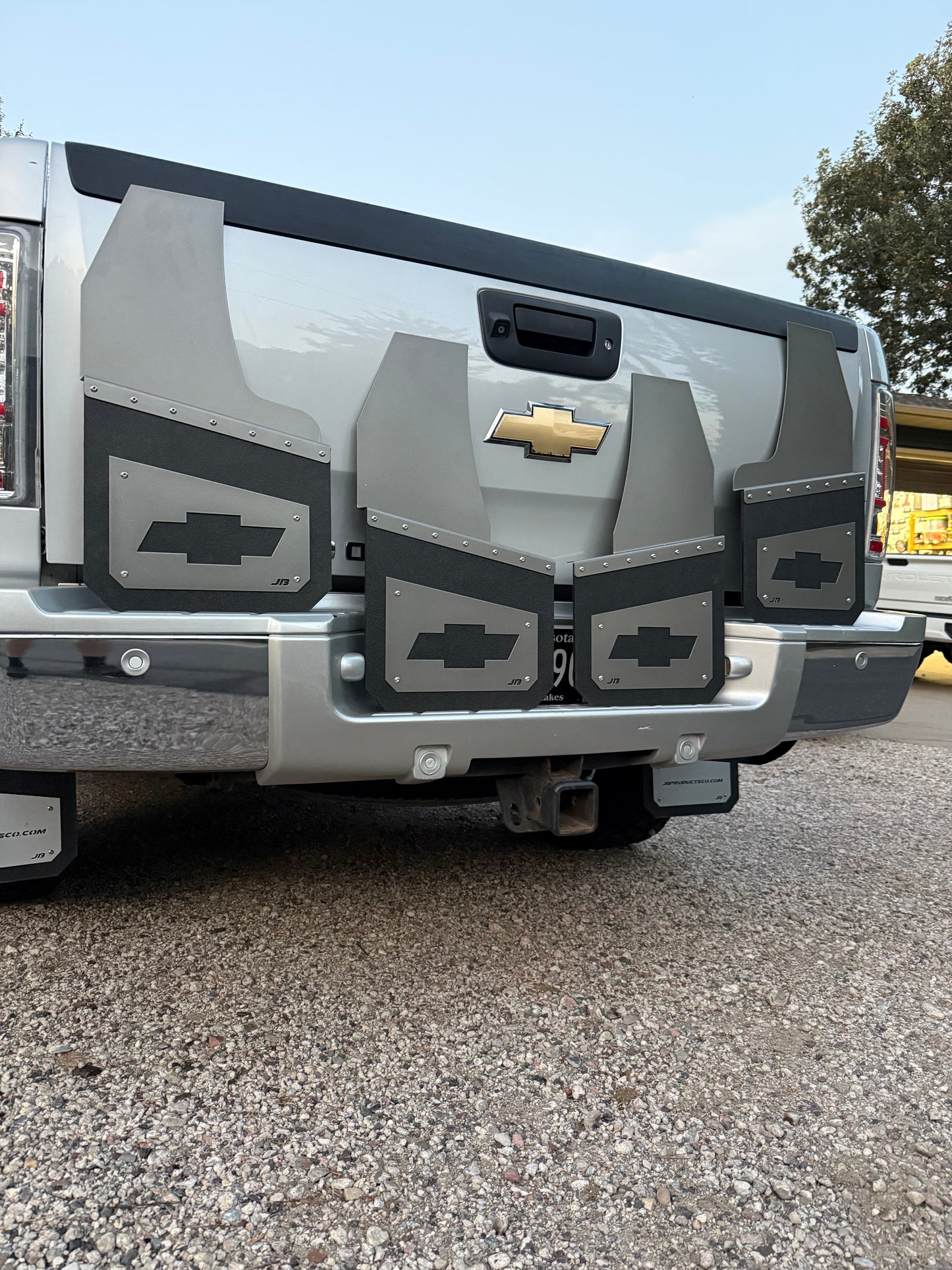 13in Universal Kickback Mudflaps- Full Set