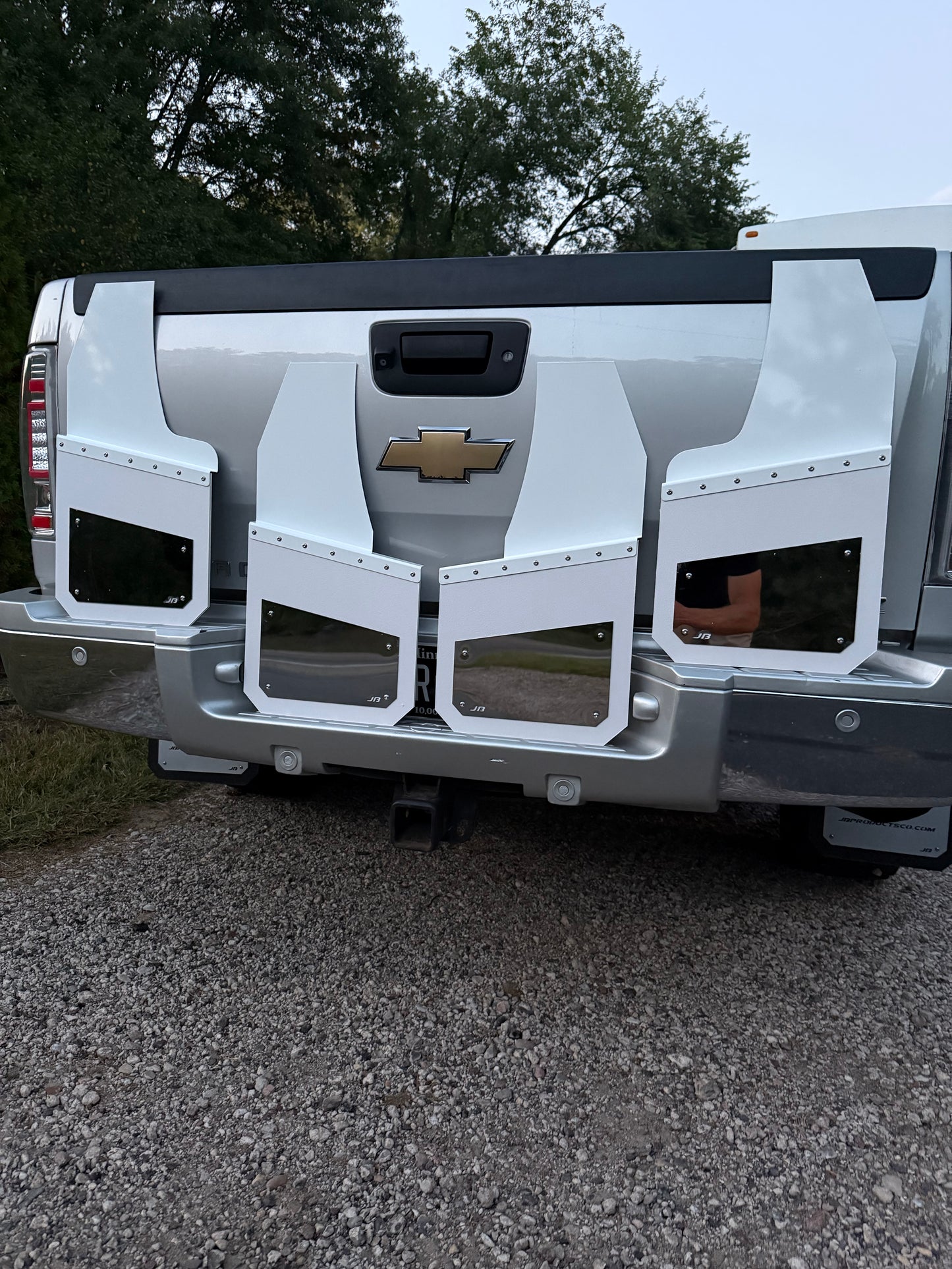 13in Universal Kickback Mudflaps- Full Set